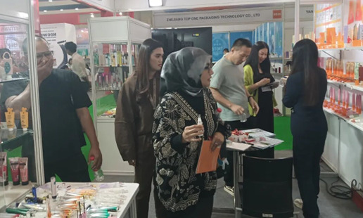 Summitek Technology, Endonezya ticaret fuarında &ccedil;ok sayıda markadan sipariş alarak b&uuml;y&uuml;k bir başarı elde etti.