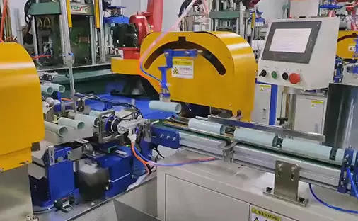 Temiz Oda Laboratuvarında Ekip &Ccedil;alışması